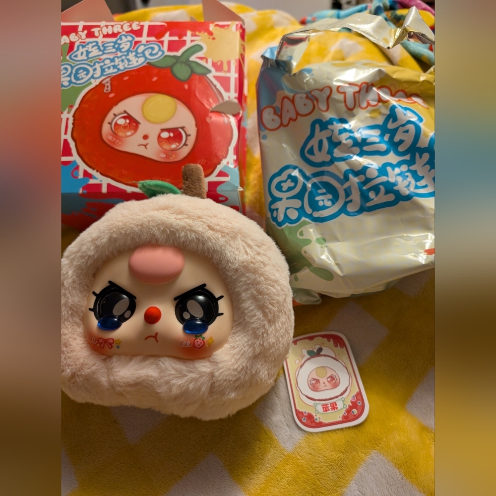 Baby Three Apple Open Box Baby Three Fruit Zipper Pouch Confirmed